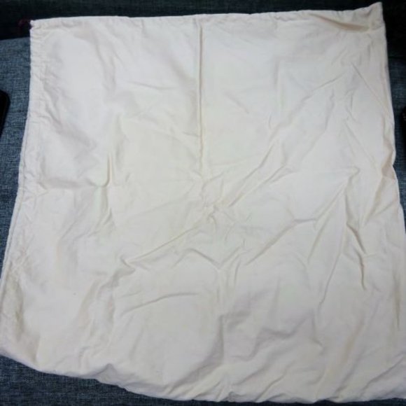 GUCCI Authentic EMPTY BAG Display ACCESSORY BAG Duster BAG🚨💜💓📣BUY NOW!💛💓 - Picture 8 of 9